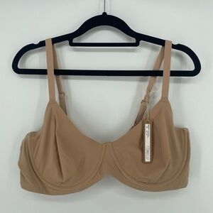 SKIMS Fits Everybody Unlined Demi Bra Clay Size 44B NWT Underwire Nude